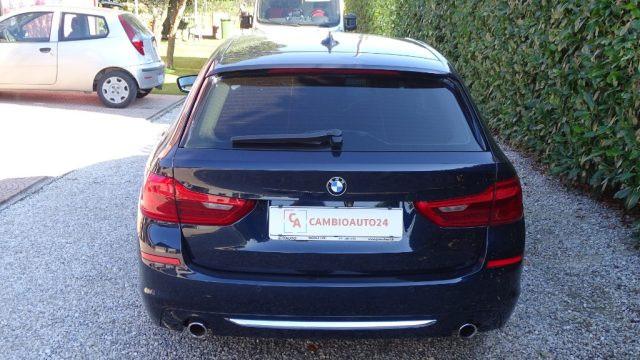 BMW 530 d xDrive 249CV Touring Luxury, Garanzia..