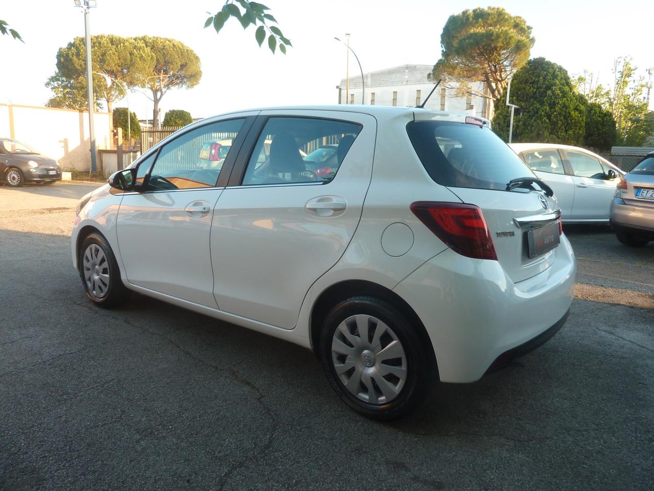Toyota Yaris 1.0 5 p. OK Neopatentati