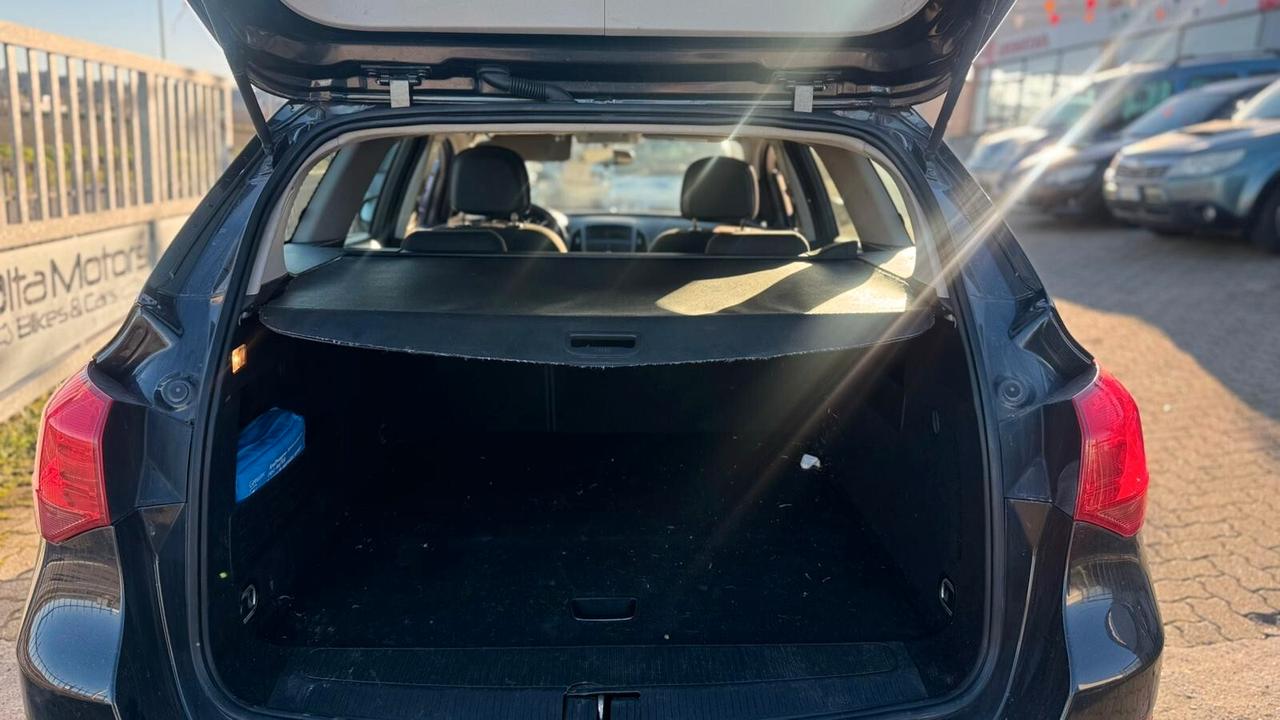 Opel Astra SW 1.4B/GPL 2013