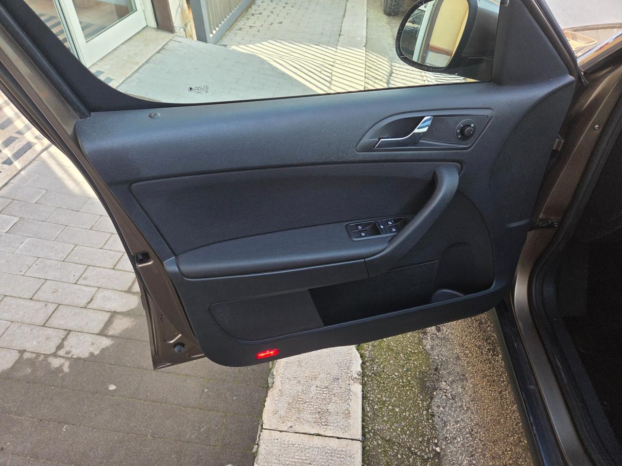 SKODA YETI 4X4 2.0 TDI 140 CV TETTO APRIB KM CERTIF