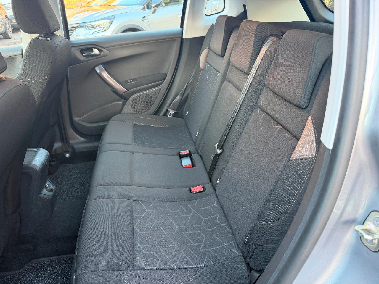 Peugeot 2008 2008 1.2 puretech (vti) 12v Active 82cv