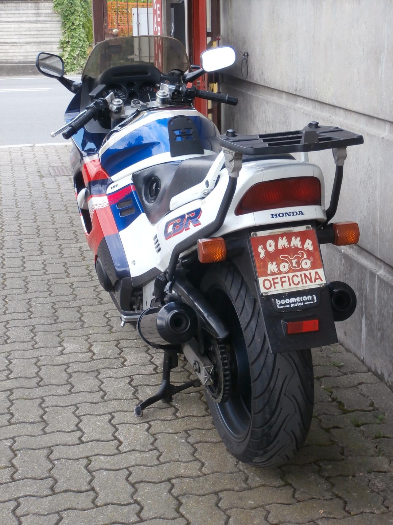 HONDA CBR 1000 F del 1993 compreso trapasso-tagliando-garanzia