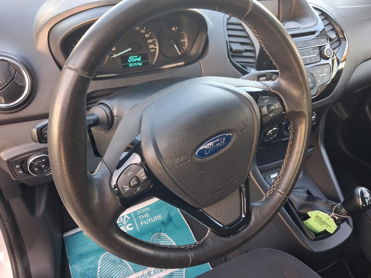 Ford Ka 1.2 Ti-VCT 85 CV Ultimate Color unico proprietario