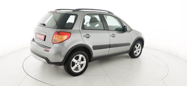 SUZUKI SX4 1.6 16V 4WD Outdoor Line