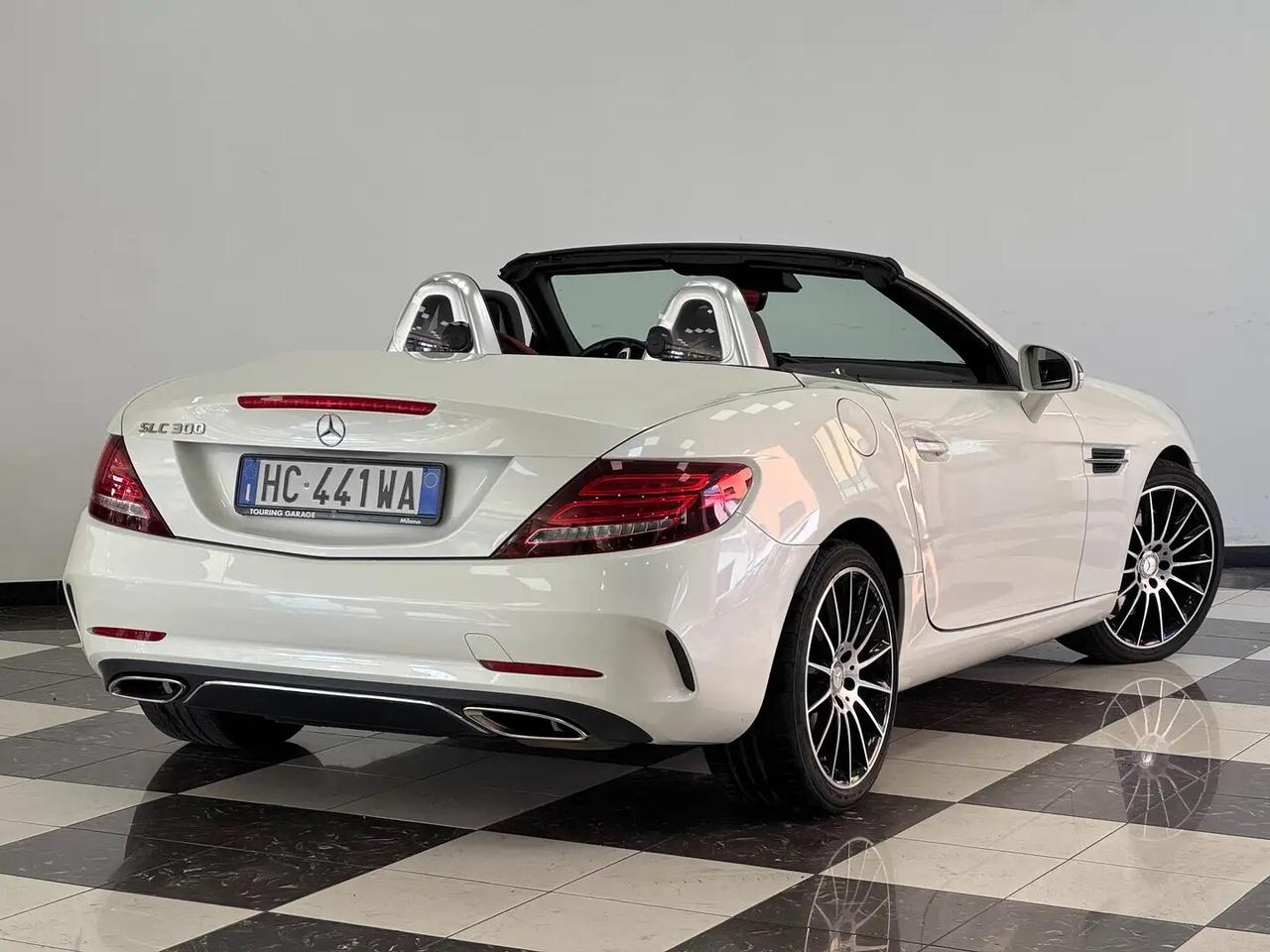 Mercedes-benz SLC 300 AMG line