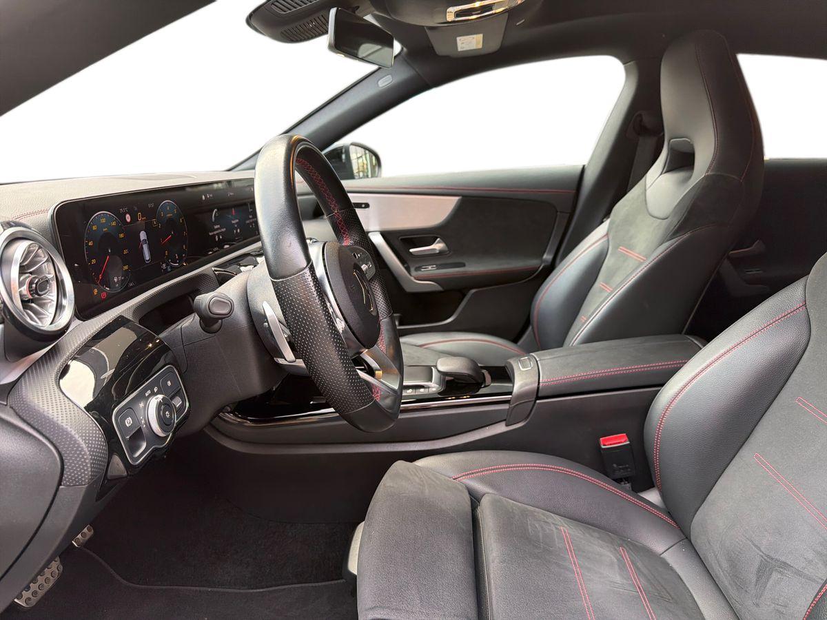 Mercedes-Benz CLA Shooting Brake 200 Premium auto