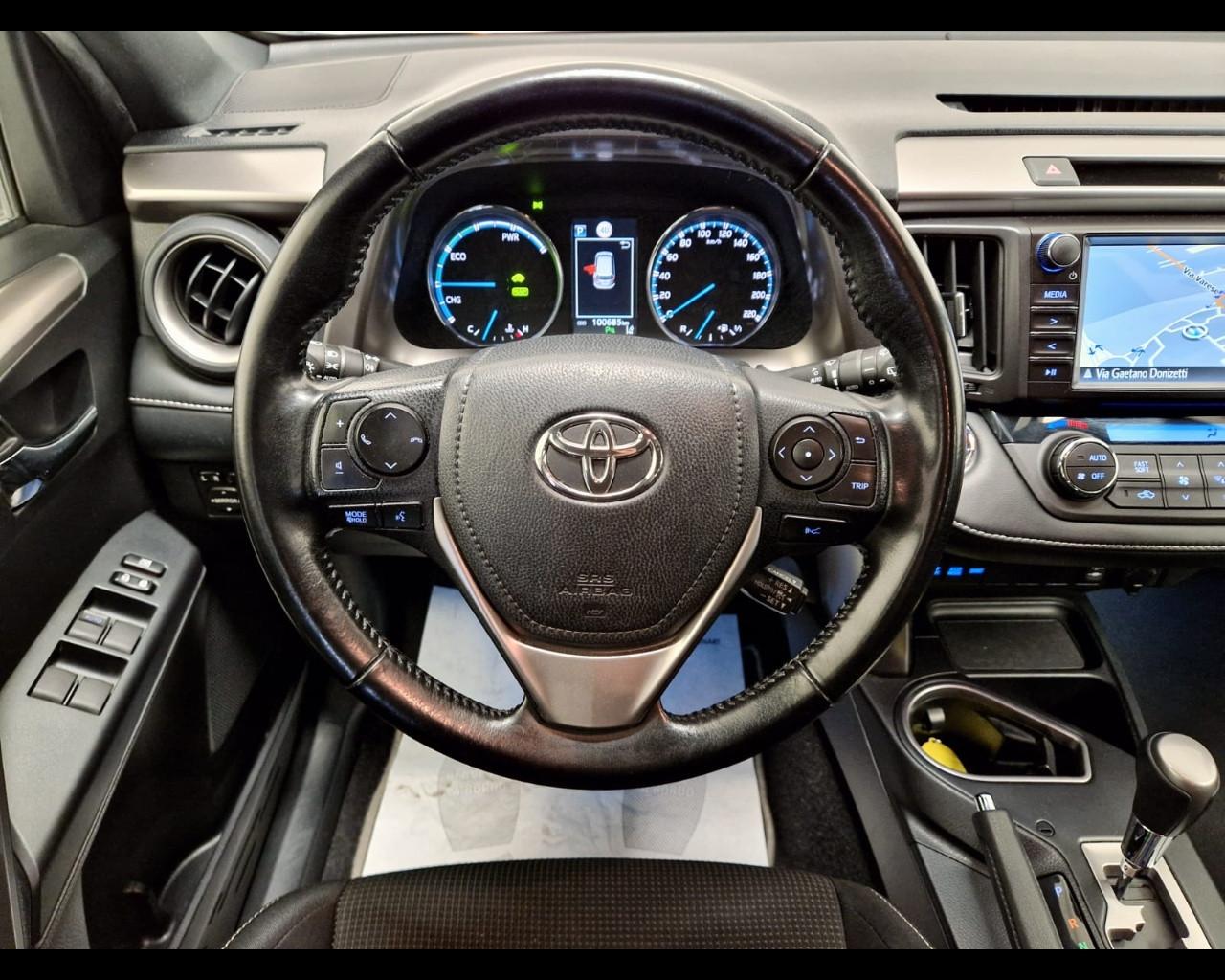 TOYOTA Rav4 IV - Rav4 2.5 vvt-i h Style 2wd e-cvt my17