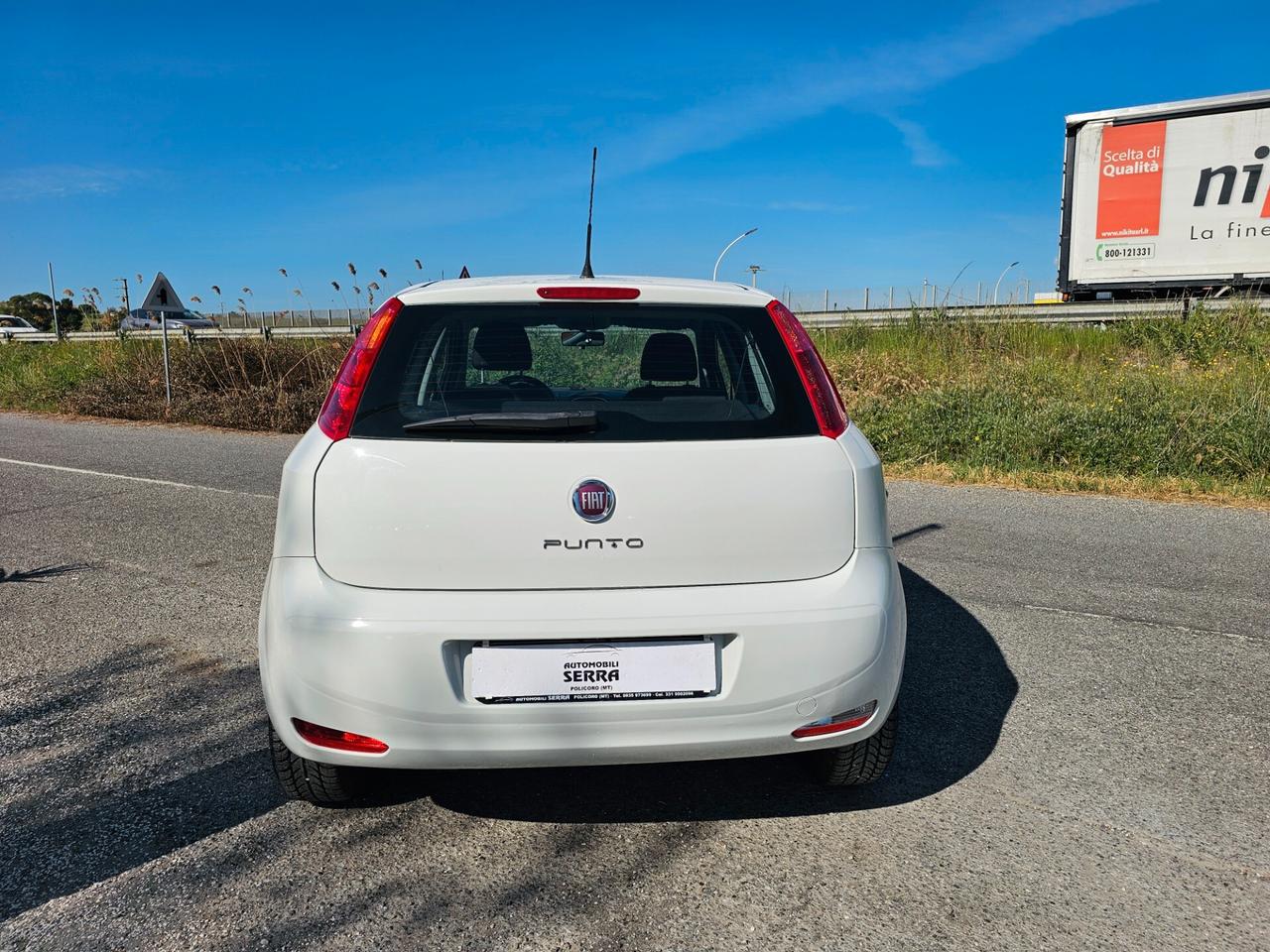 Fiat Punto 1.4 8V 5 porte Natural Power Street