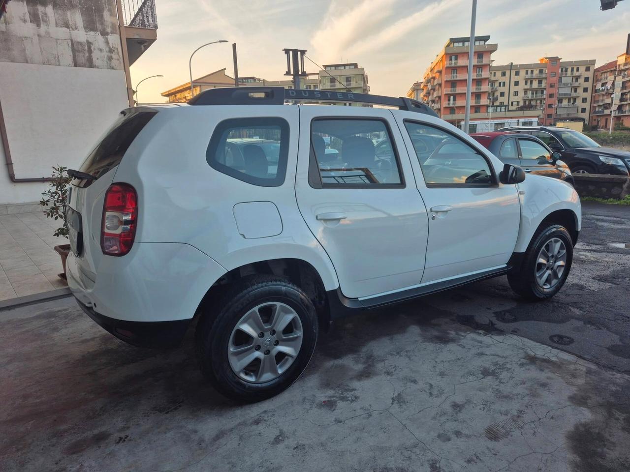 Dacia Duster 1.6 115CV Start&Stop 4x2 GPL Lauréate