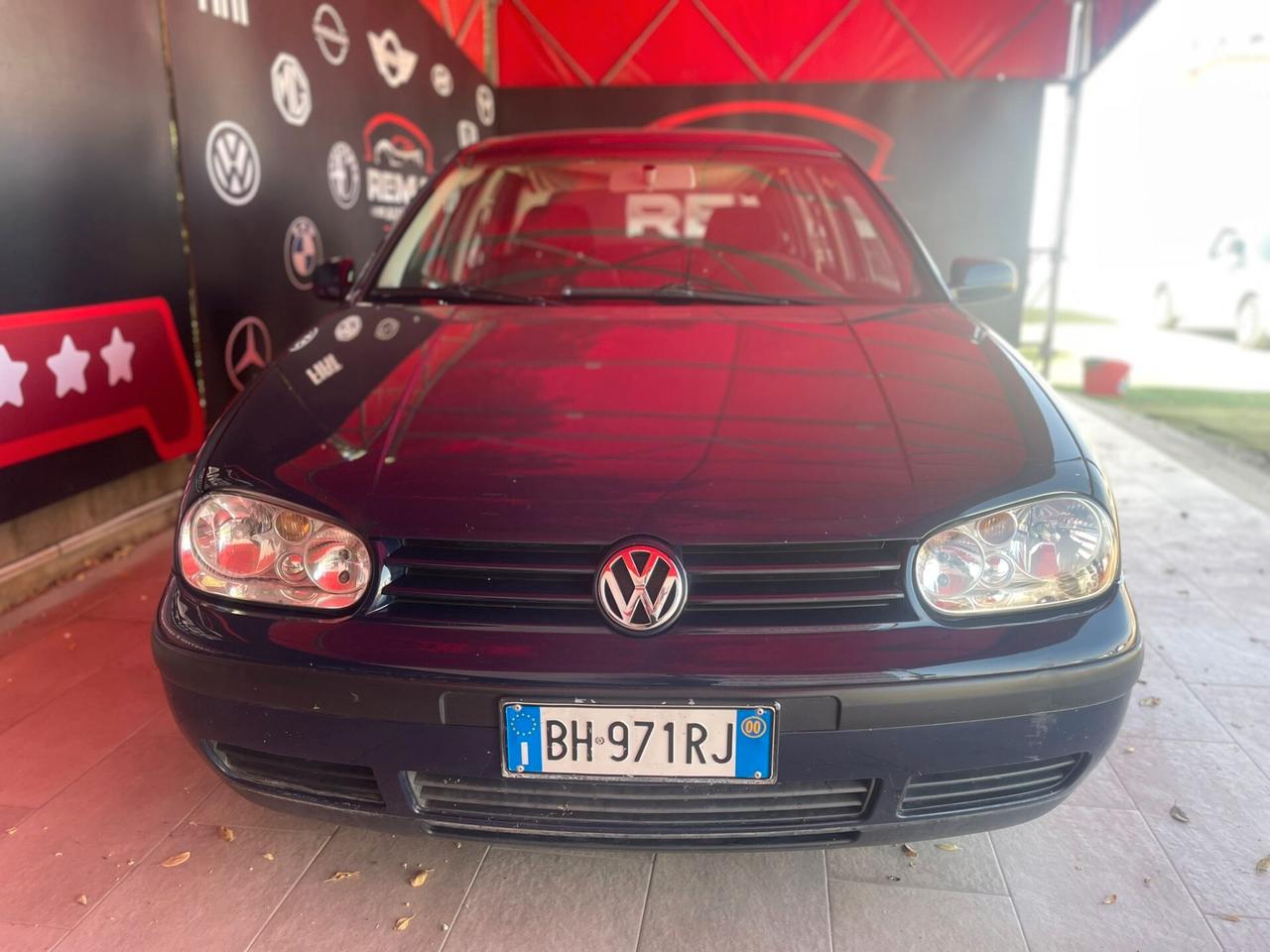 Volkswagen Golf 1.4 16V cat 5 porte