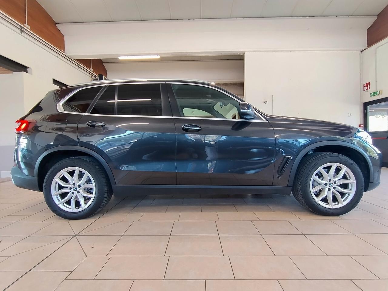BMW X5 25d xDRIVE AUTO LIVE COCKPIT LUCI AMBIENTE ACC