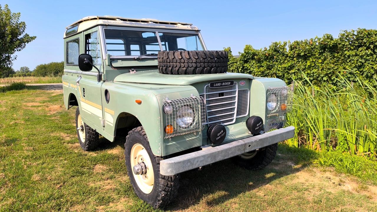 Land Rover Series 88" benzina