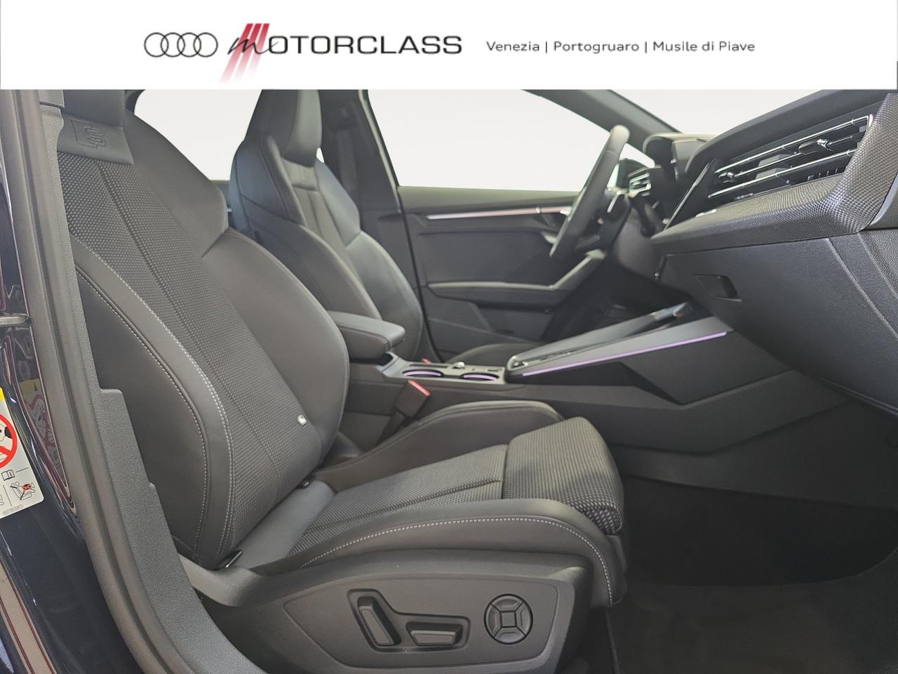 Audi A3 allstreet 2.0 tdi 150cv identity contrast s tronic
