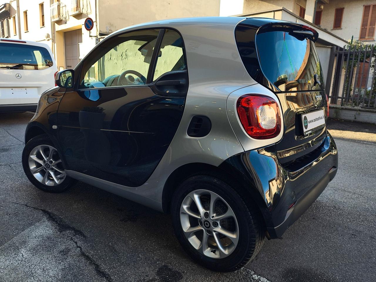 Smart ForTwo 70 1.0 twinamic Navi/Pelle/Panoramico