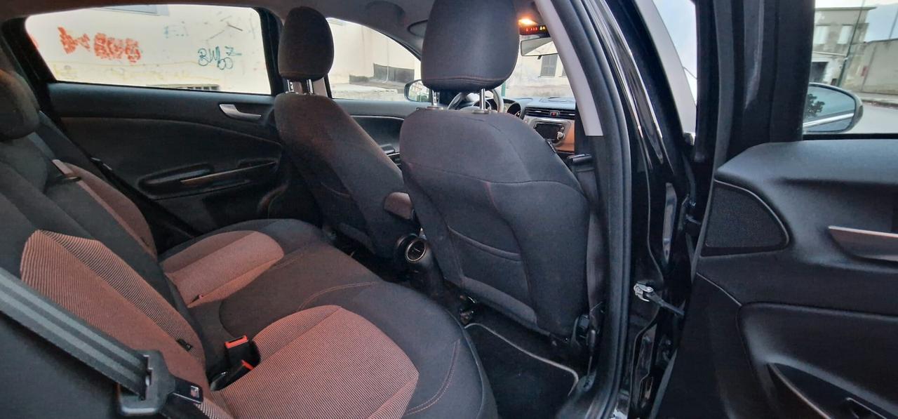 Alfa Romeo Giulietta 1.6 JTDm-2 105 CV Exclusive TOTAL BLACK