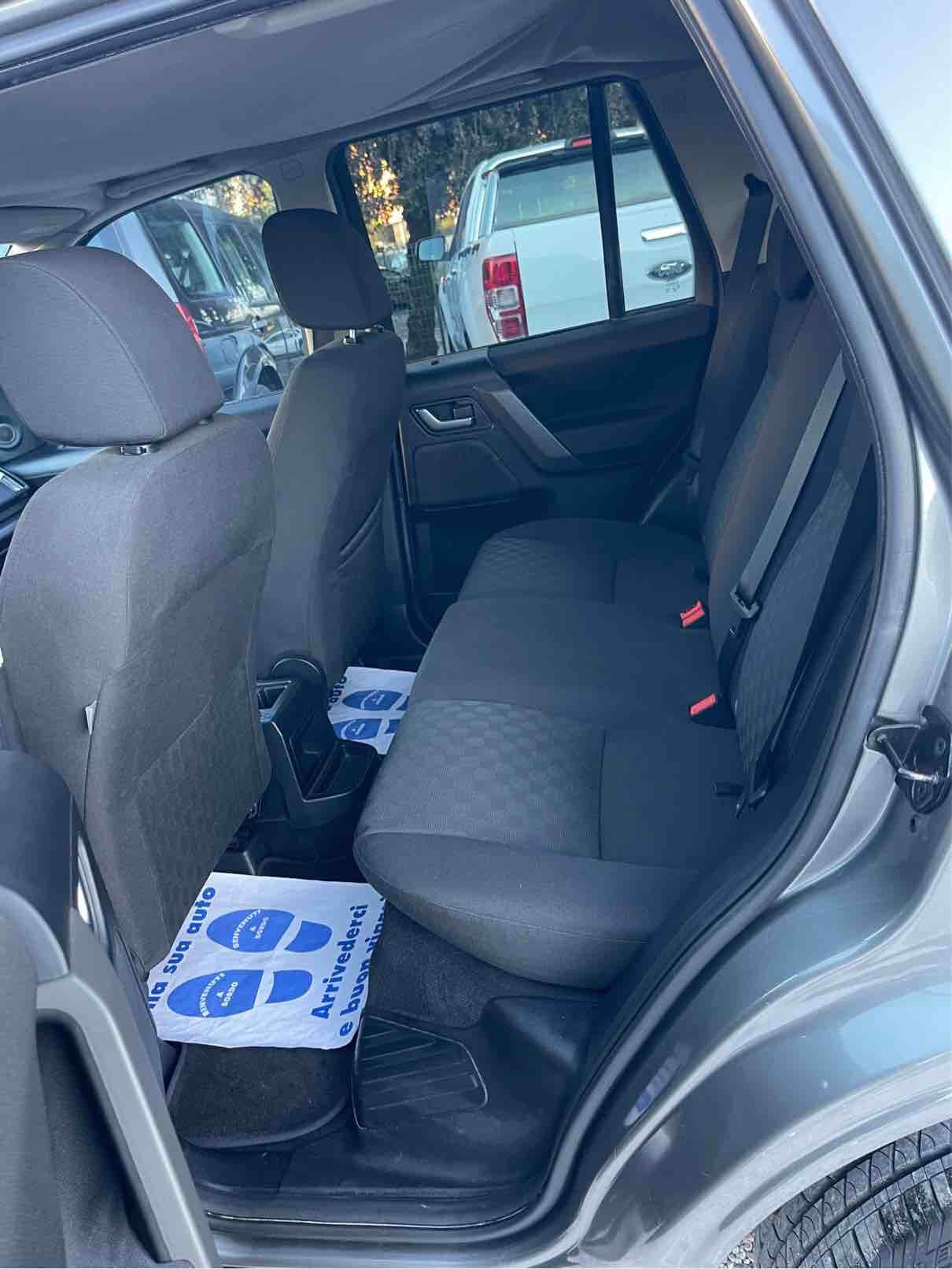 LAND ROVER FREELANDER - GANCIO TRAINO