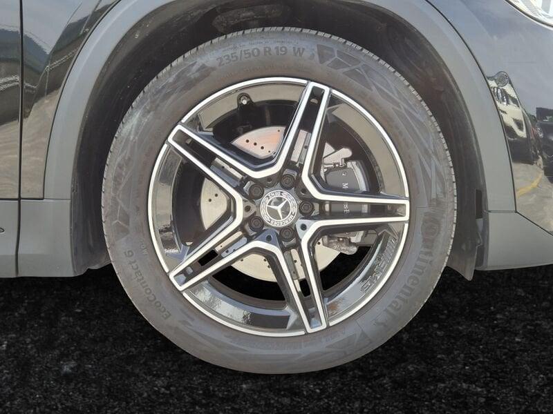 Mercedes-Benz GLA 200 d Premium 4matic auto