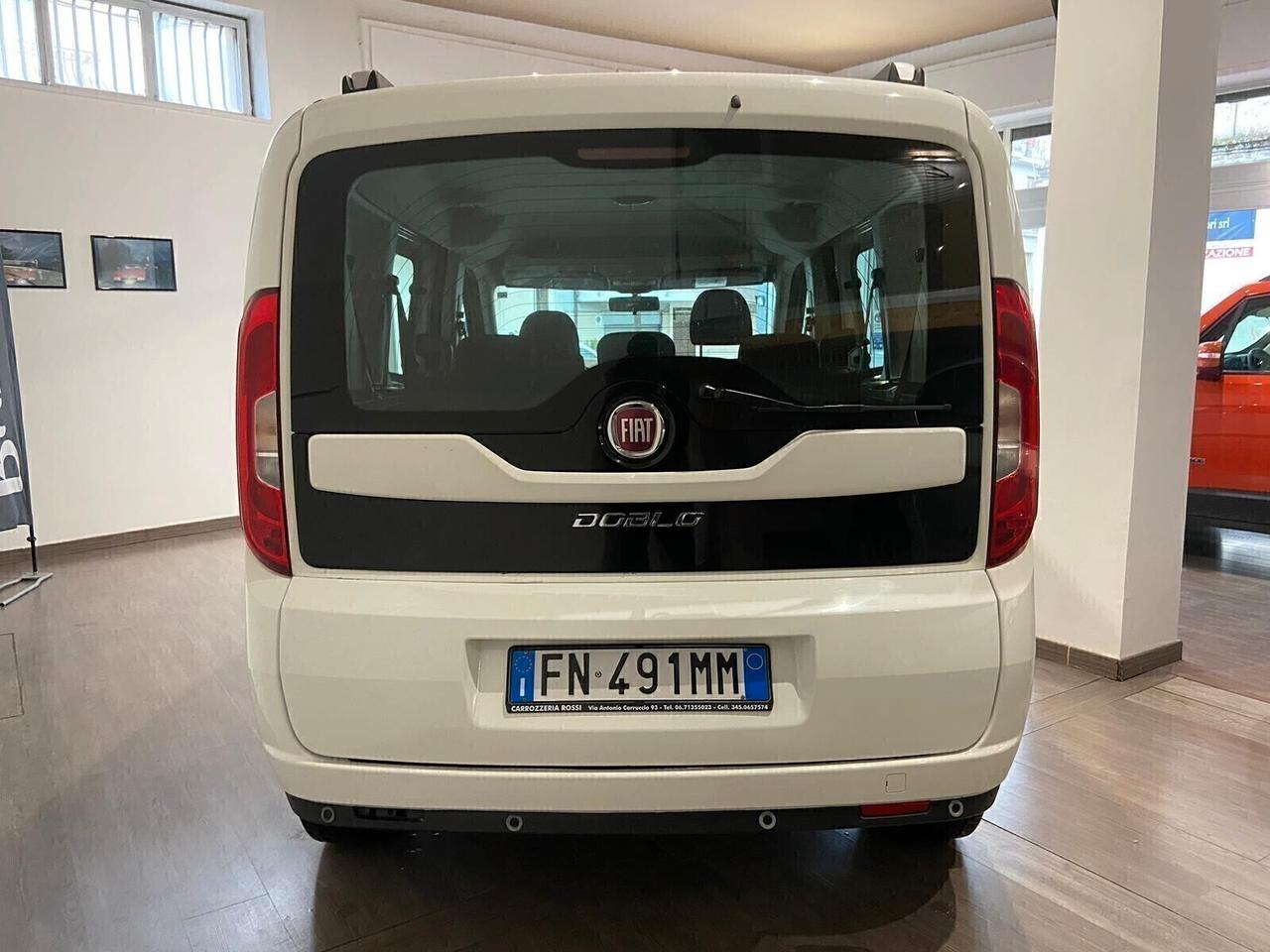 Fiat Doblo Dobl&ograve; 1.6 MJT 16V 120CV Lounge 7 POSTI