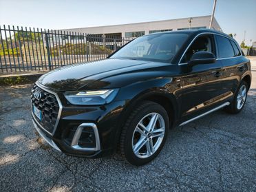 Audi Q5 40 tdi 204 CV Quattro S-tronic S-Line
