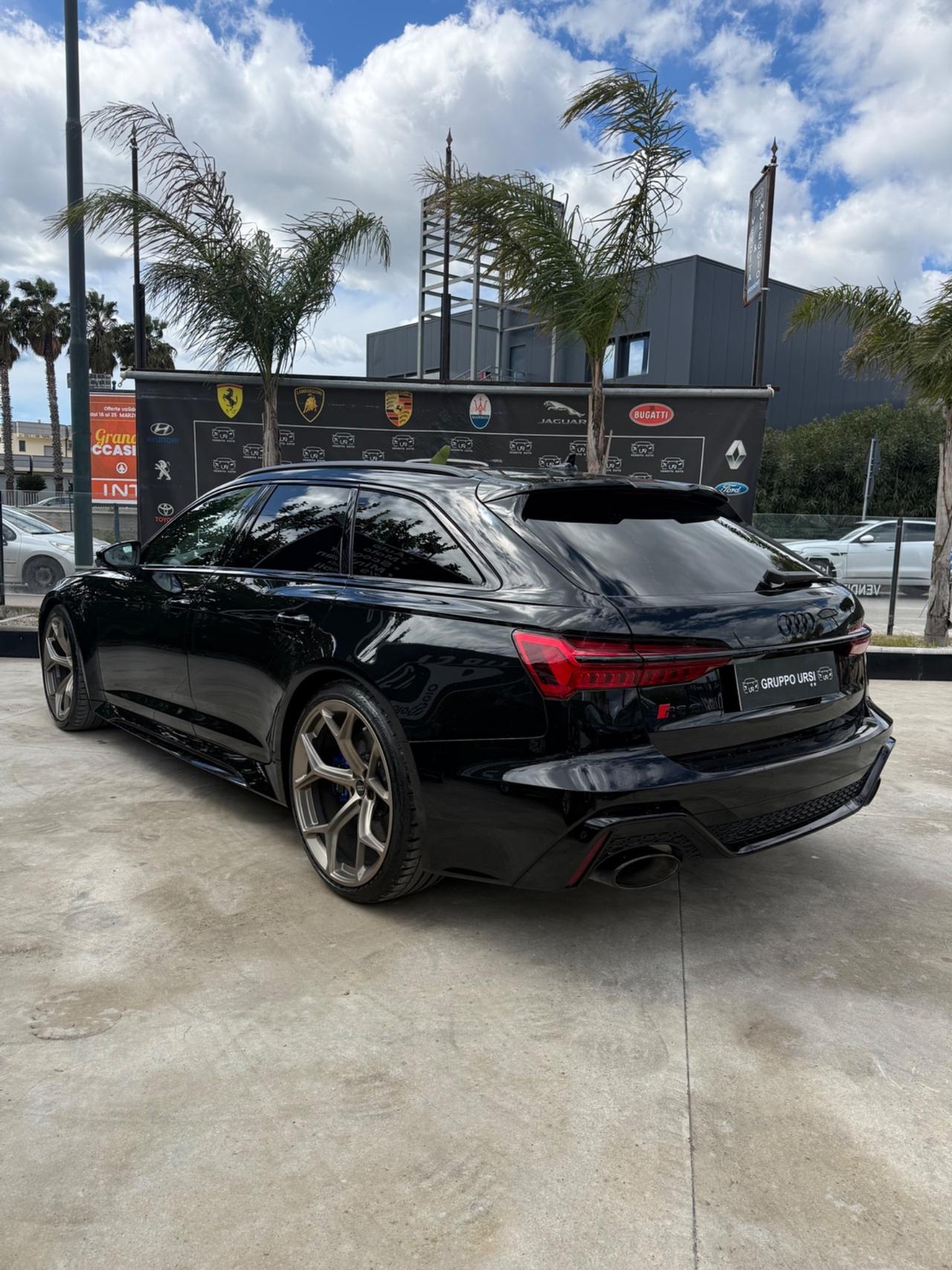 Audi RS6 R Avant 4.0 TFSI V8 quattro tiptronic Performance