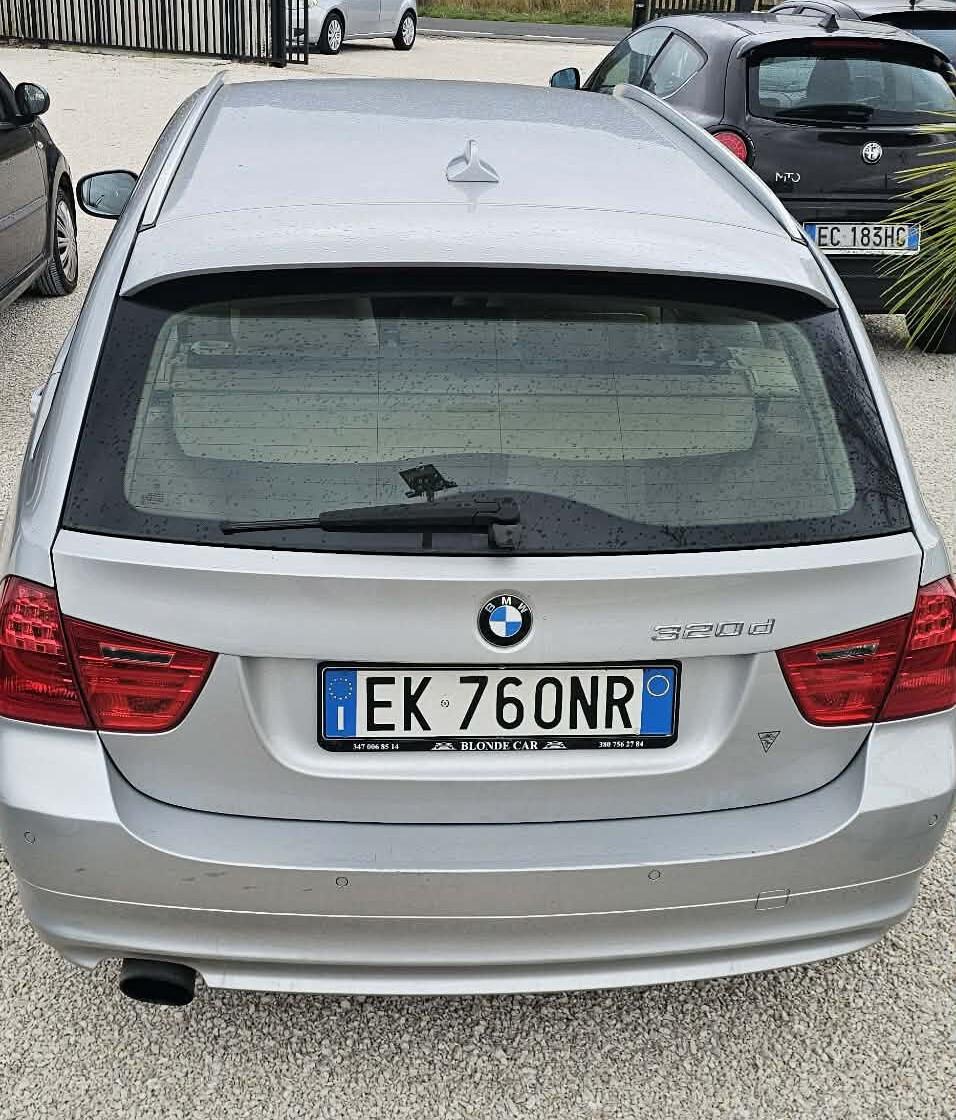 Bmw 320 320d cat Touring Attiva