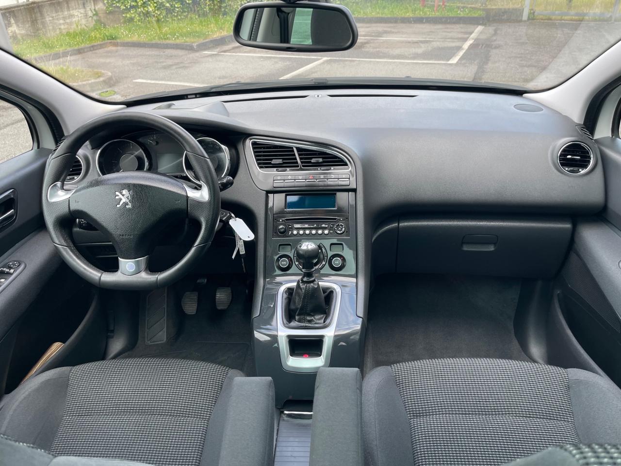 Peugeot 5008 BlueHDi 120 S&S Allure