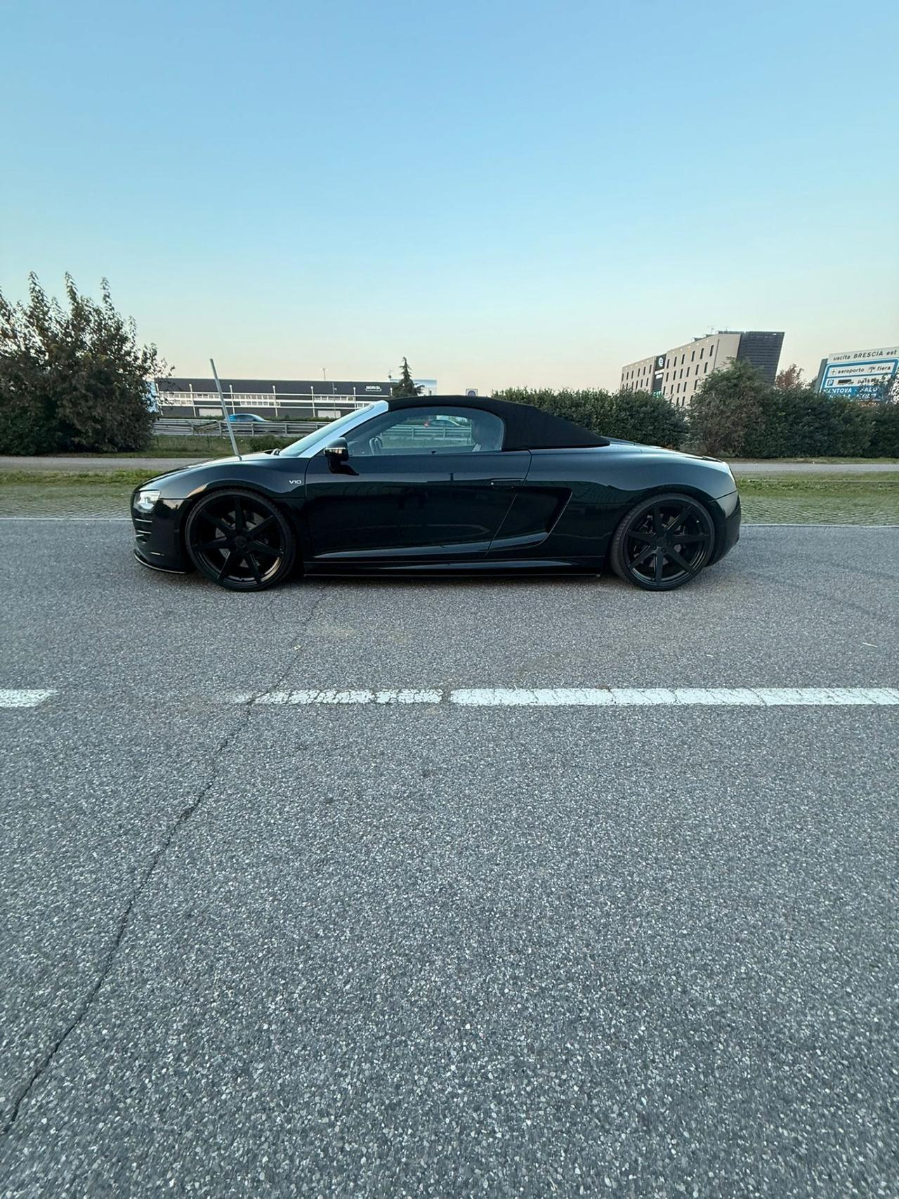 Audi R8 Spyder 5.2 V10 FSI quattro