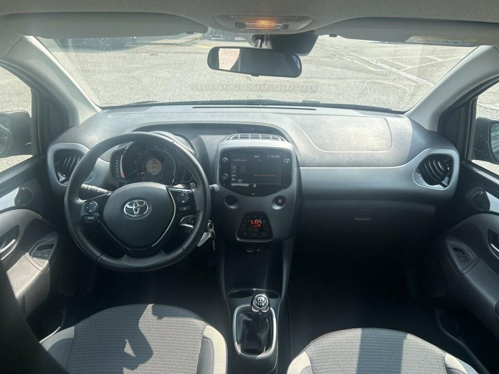 Toyota Aygo 5 Porte 1.0 VVT-i x-fun