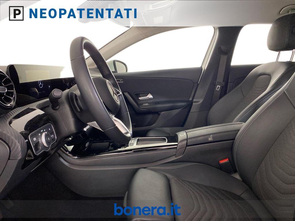 Mercedes Classe A 180 180 D Advanced 8G-DCT