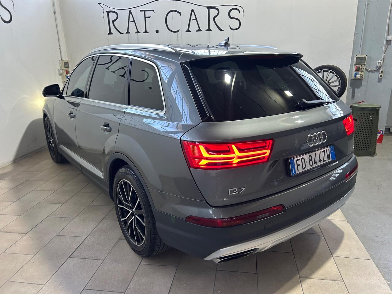 Audi Q7 3.0 TDI 272 CV quattro tiptronic Business Plus