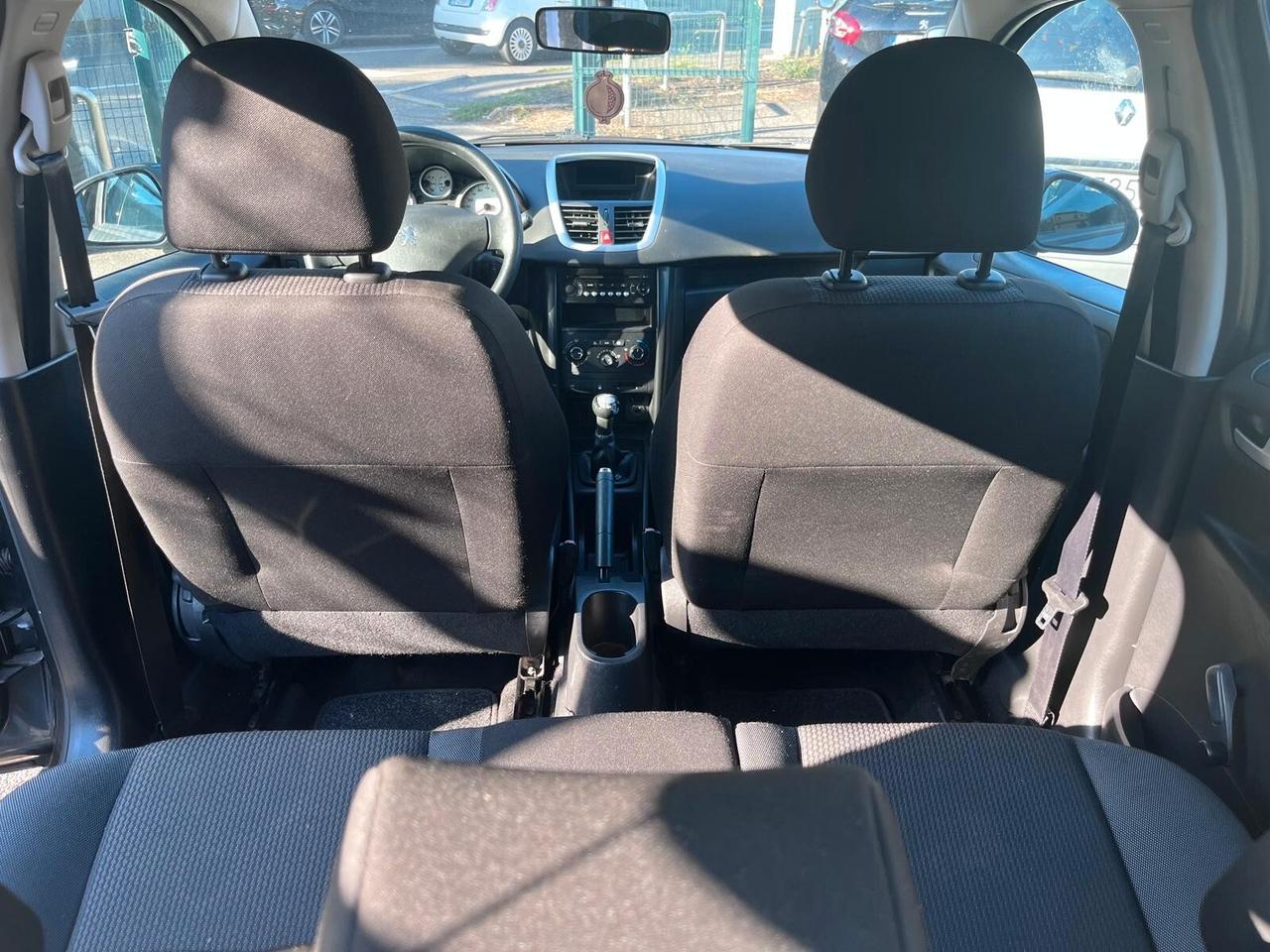 Peugeot 207 1.4 VTi 95CV 5p. XS - 2010