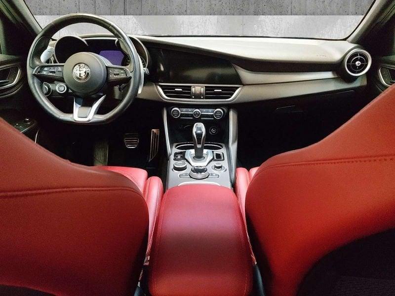 Alfa Romeo Giulia 2.2 t Veloce Q4 210cv auto
