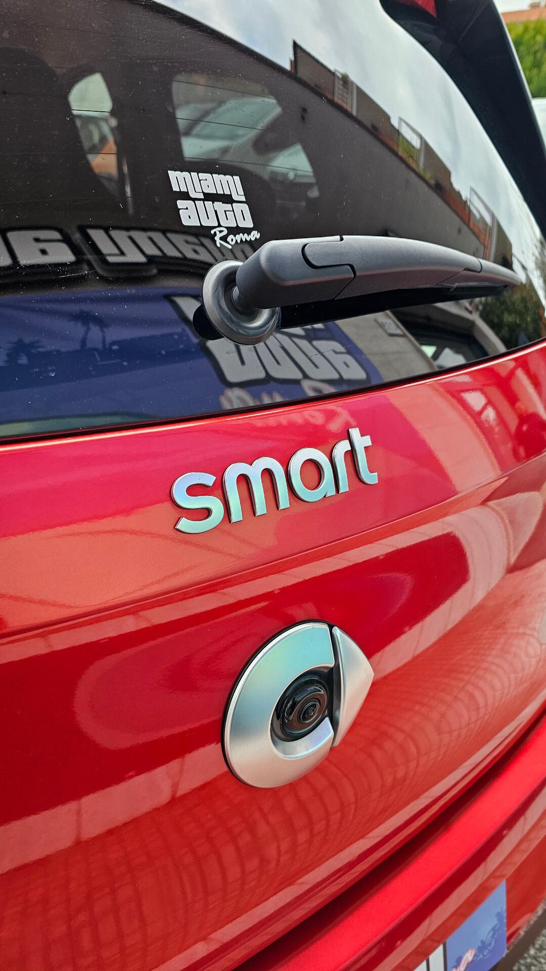 Smart ForFour 90 0.9 Turbo twinamic Passion NAV ANDROID JBL TAGL UFF LED RETROCAM