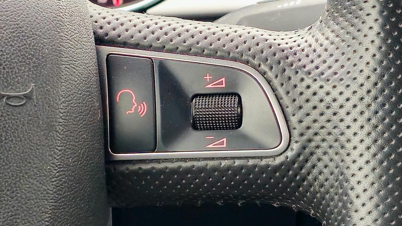 Audi A5 2.7 v6 cambio manuale unico proprietario garantita 12 mesi