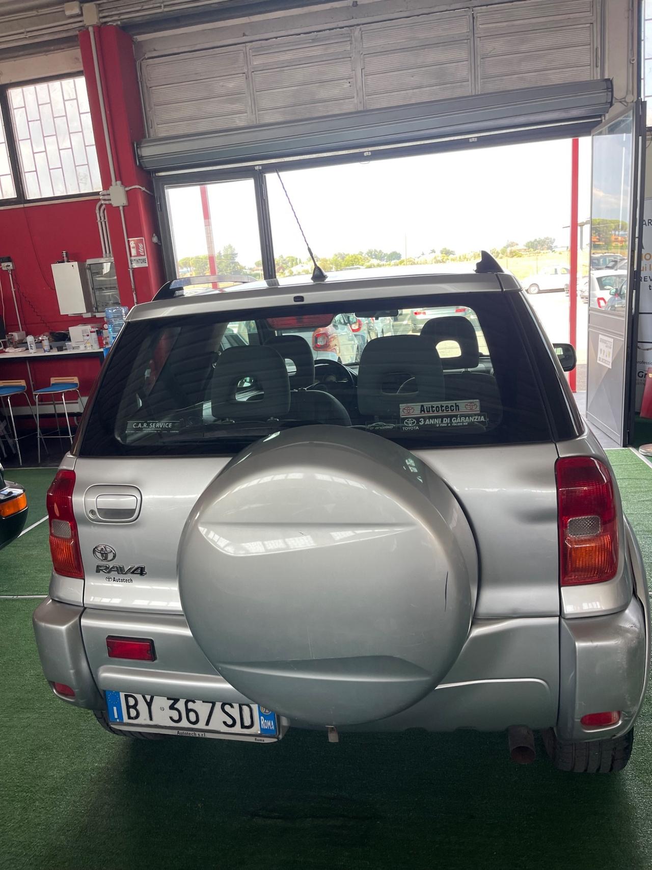 Toyota RAV4 2.0 Gpl 4x4 PERMUTE RATE