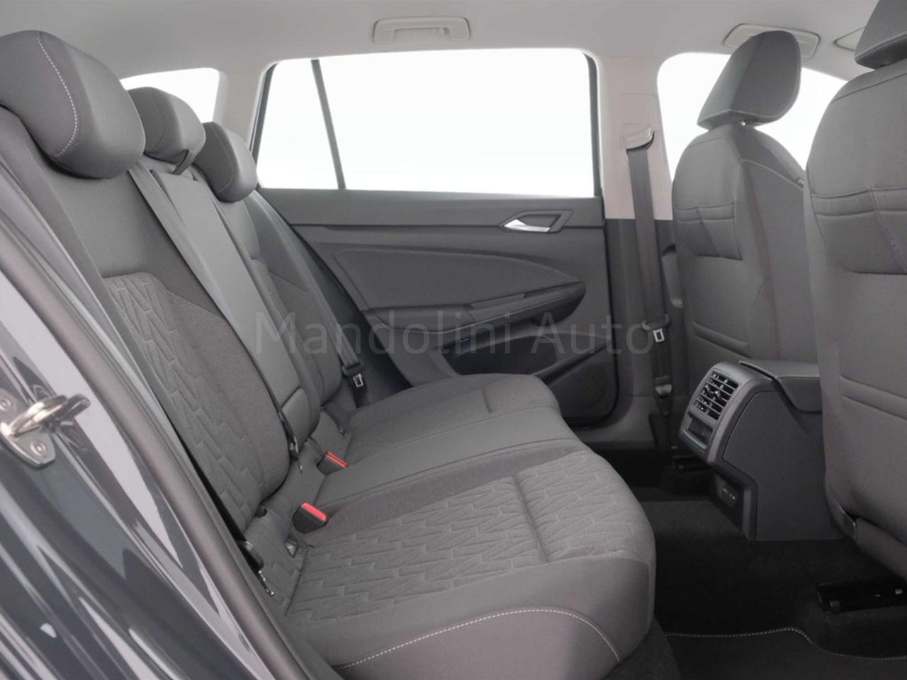 Volkswagen Golf variant 2.0 tdi scr 150cv life dsg