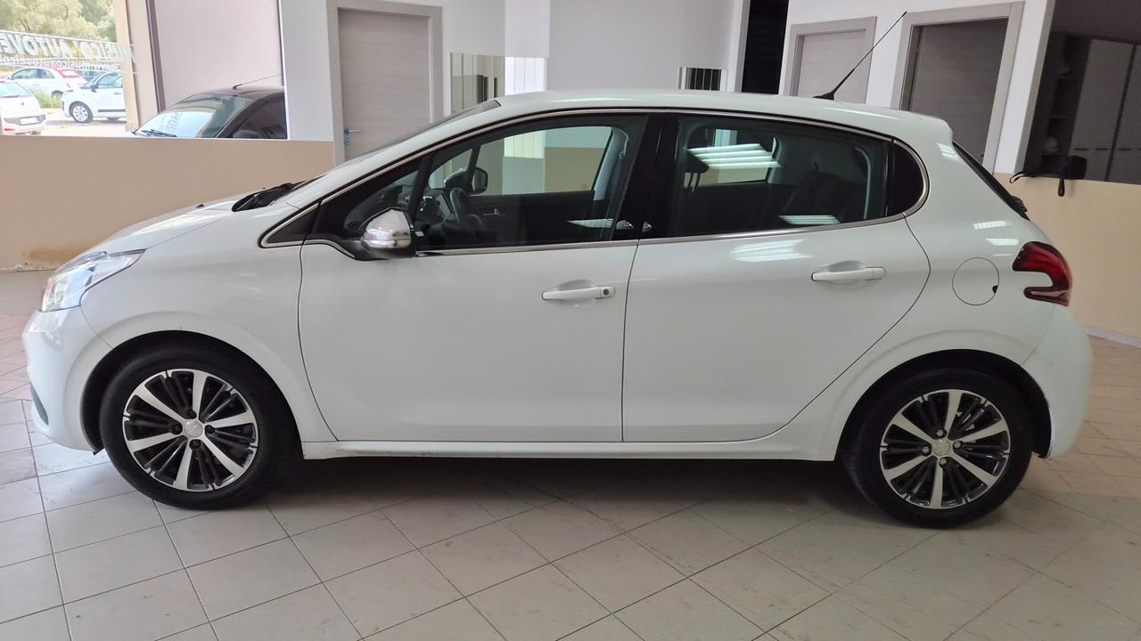 Peugeot 208 BlueHDi 75 5 porte Allure