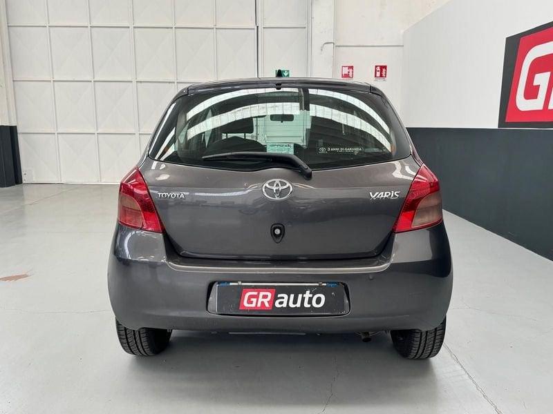 Toyota Yaris Yaris 5p 1.3 Sol