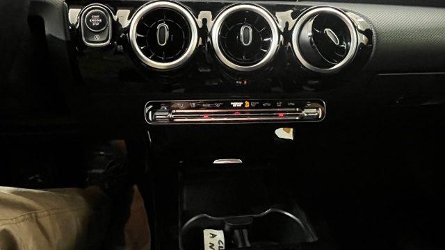 MERCEDES-BENZ A 180 d Automatic Executive