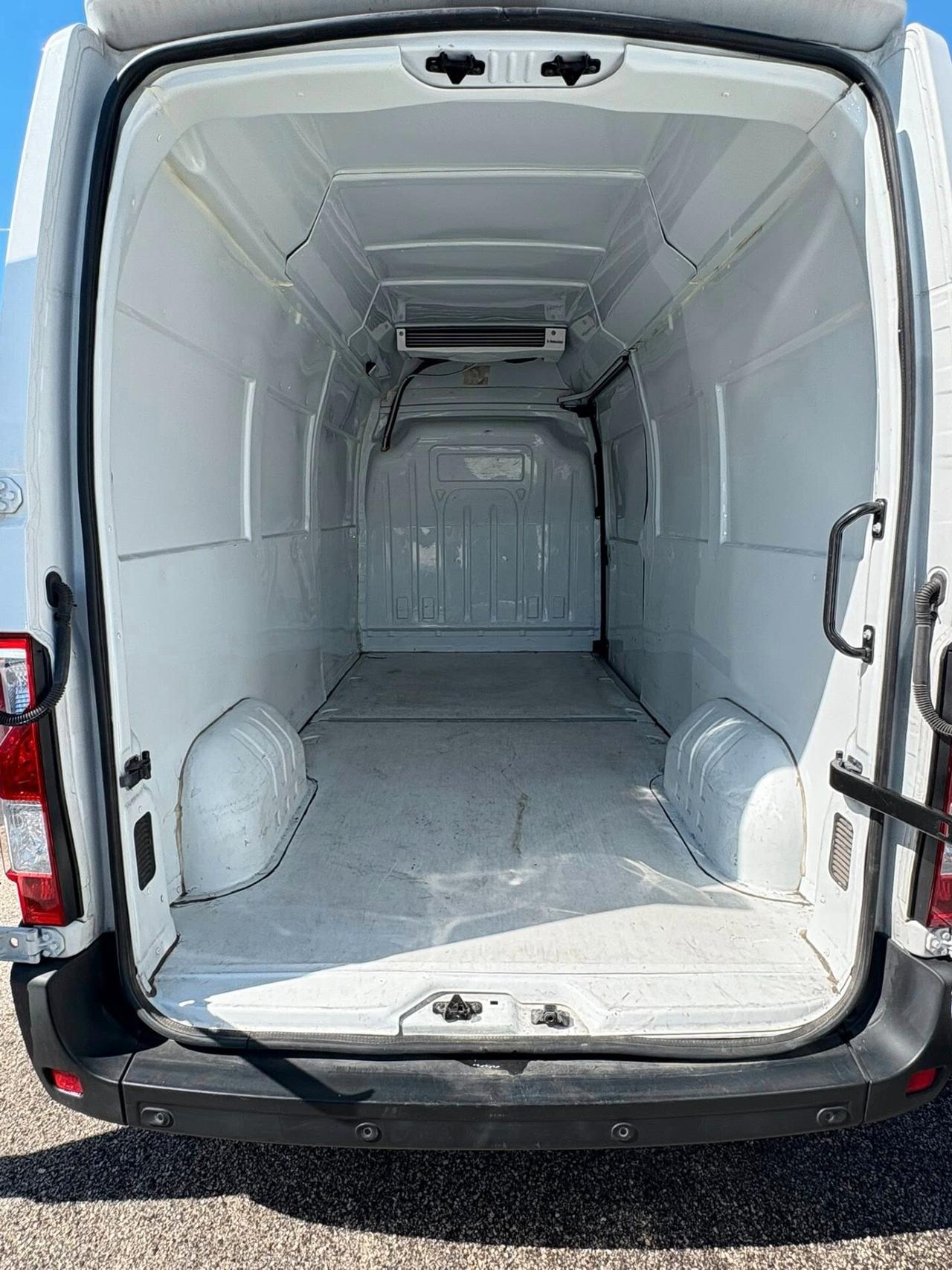 Renault Master 2.3cc 150cv PL-TA FRIGO