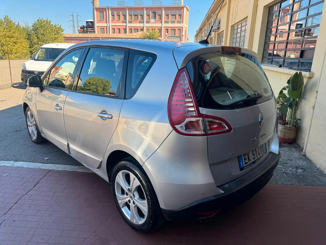 Renault Scenic X-Mod 2011 1.6 DIESEL 130CV