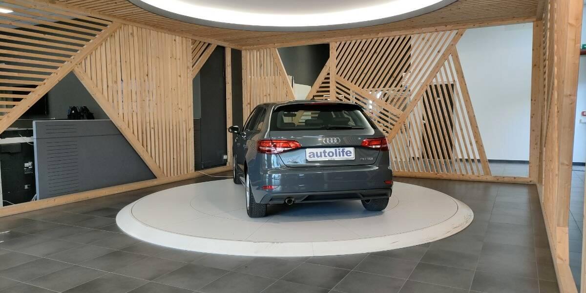 Audi A3 30 1.6 tdi Business 116cv s-tronic my19