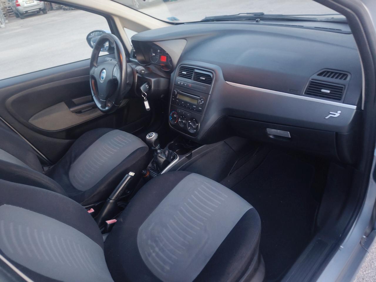 Fiat Grande Punto 1.2 5p Dynamic GPL
