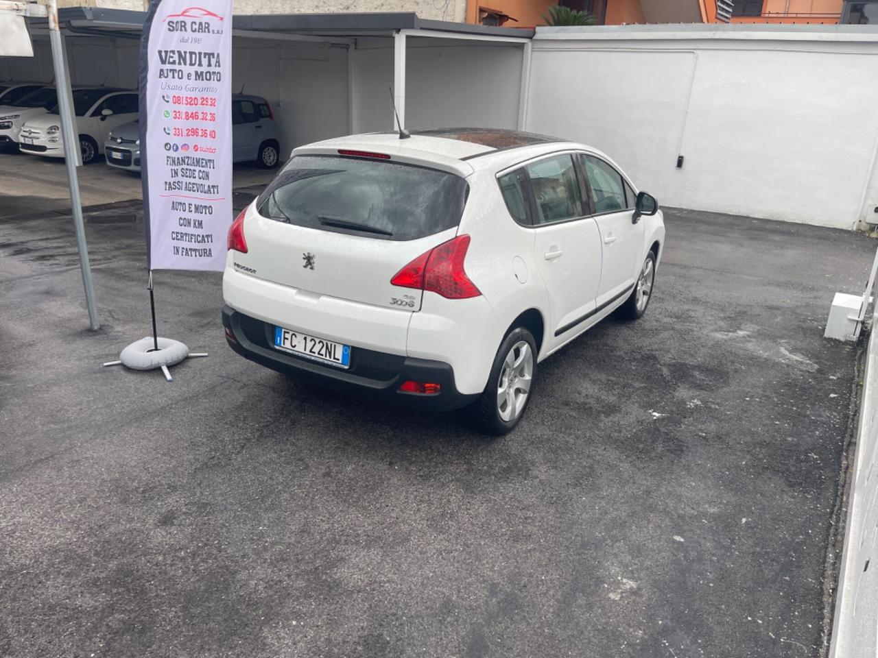 Peugeot 3008 1.6 e-HDi 112CV cambio robotizzato Stop&Start Allure