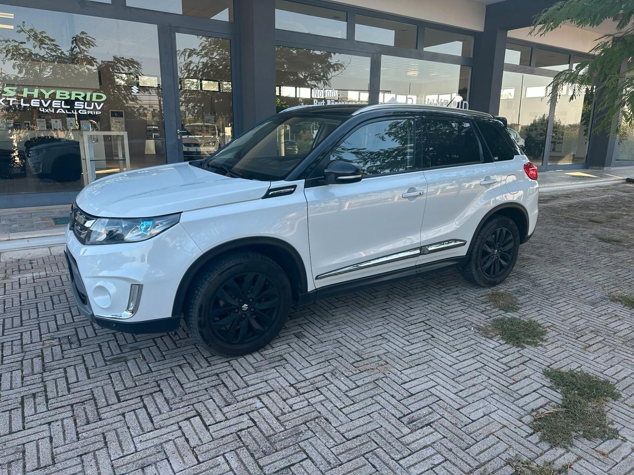 Suzuki Vitara 1.6 DDiS 4WD AllGrip V-Top