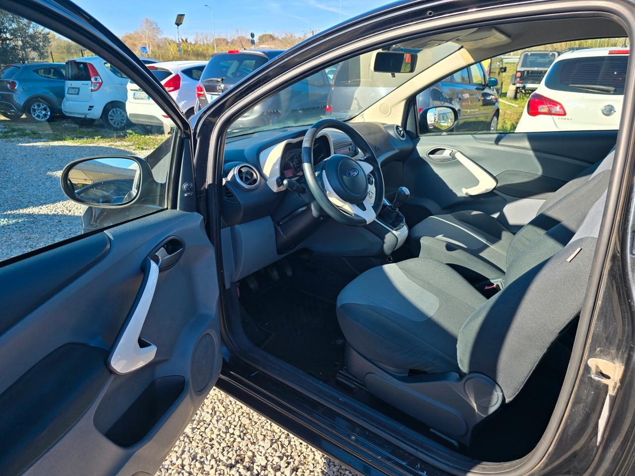 Ford Ka 1.2 8V 69CV Titanium