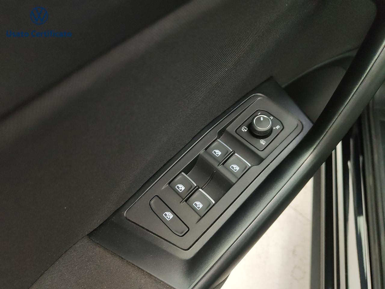 VOLKSWAGEN T-Roc 1ª serie - T-Roc 1.0 TSI Style BlueMotion Technology