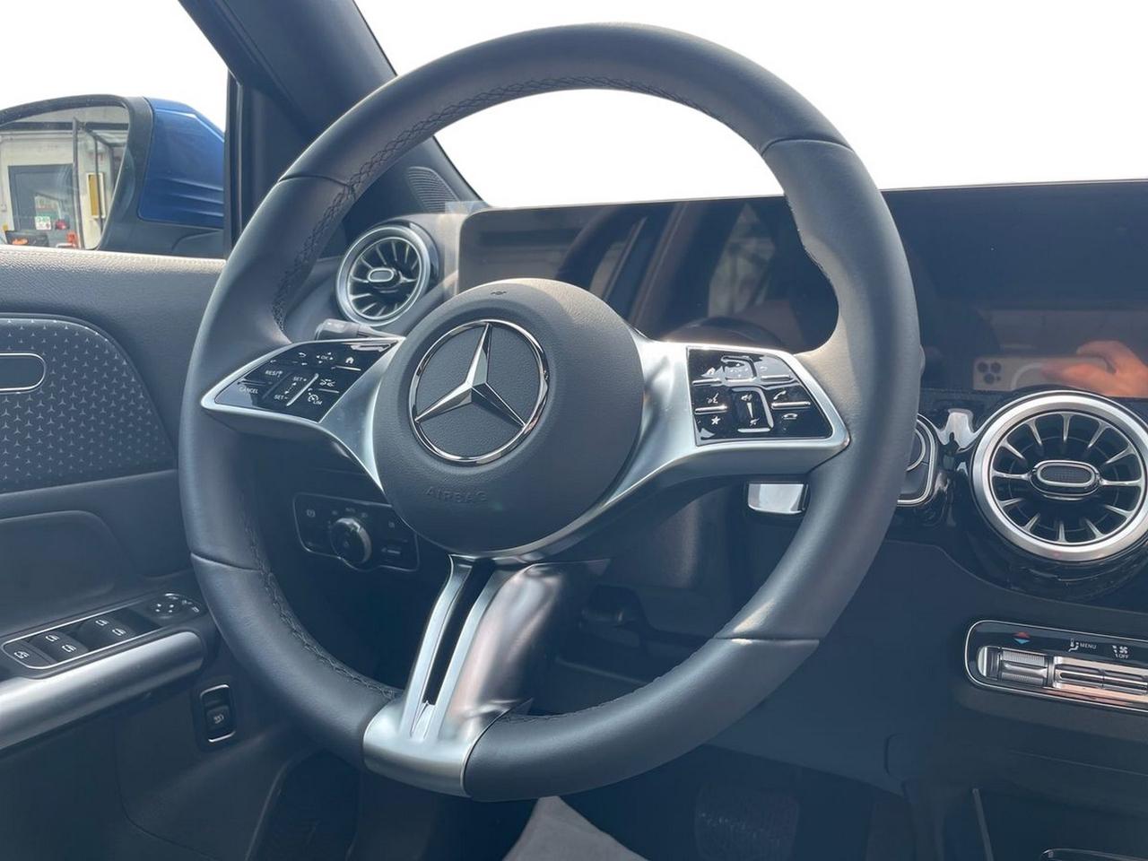 Mercedes-Benz EQA 250+