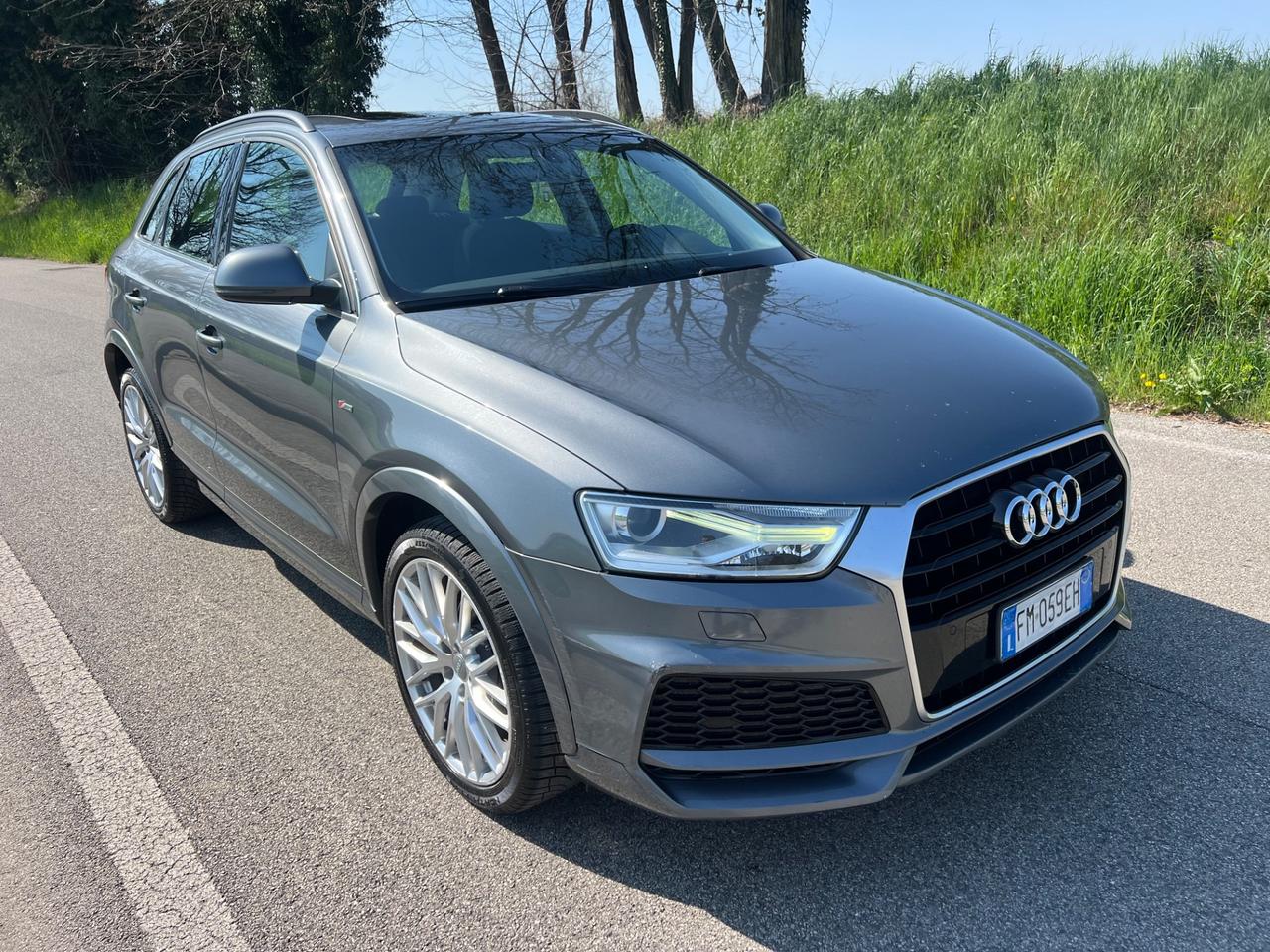 Audi Q3 2.0 TDI 120 CV S tronic Sport line
