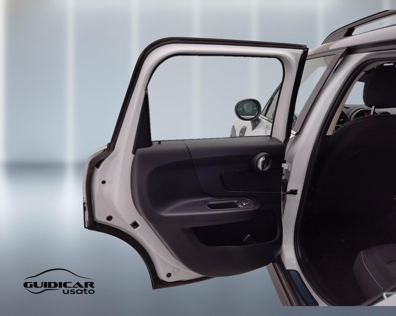 MINI Mini Countryman F60 2017 - Mini Countryman 2.0 Cooper D Bake
